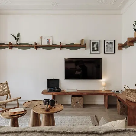 Levia - 3 Bedrooms And Balcony In Eixample Esquerra * Barcelona