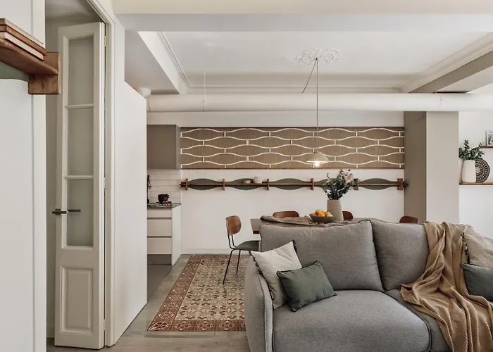 Levia - 3 Bedrooms And Balcony In Eixample Esquerra *